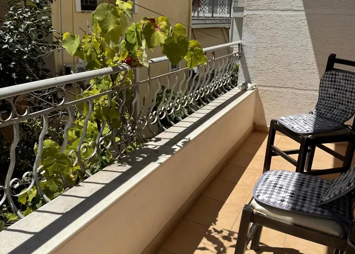 منزل للإقامة Travellers ساراندا